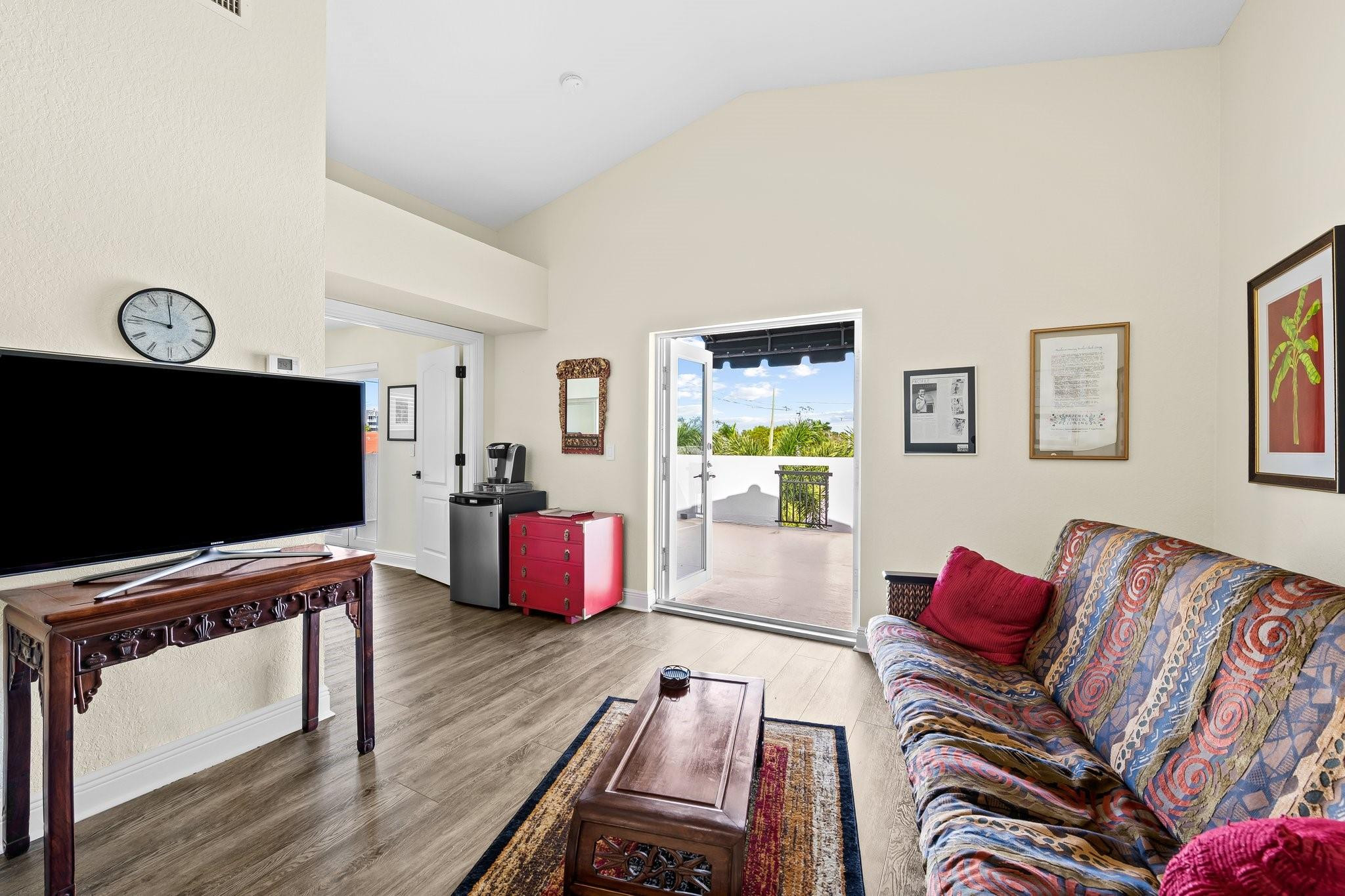 844 North Victoria Park Road Fort Lauderdale, FL 33304 - Photo 20 of 29 Photo 20