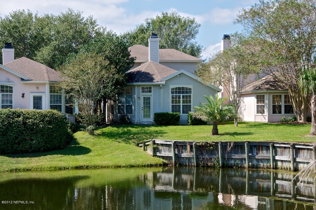 818 Tournament Road Ponte Vedra Beach, FL 32082 - Photo 15 of 20 Rear of property