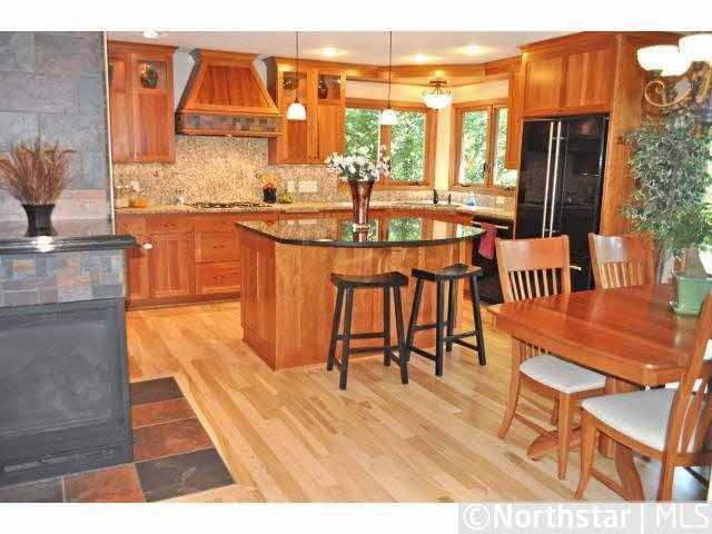 5930 Kenneth Way Golden Valley, MN 55422 - Photo 10 of 16 Gallery Image 10