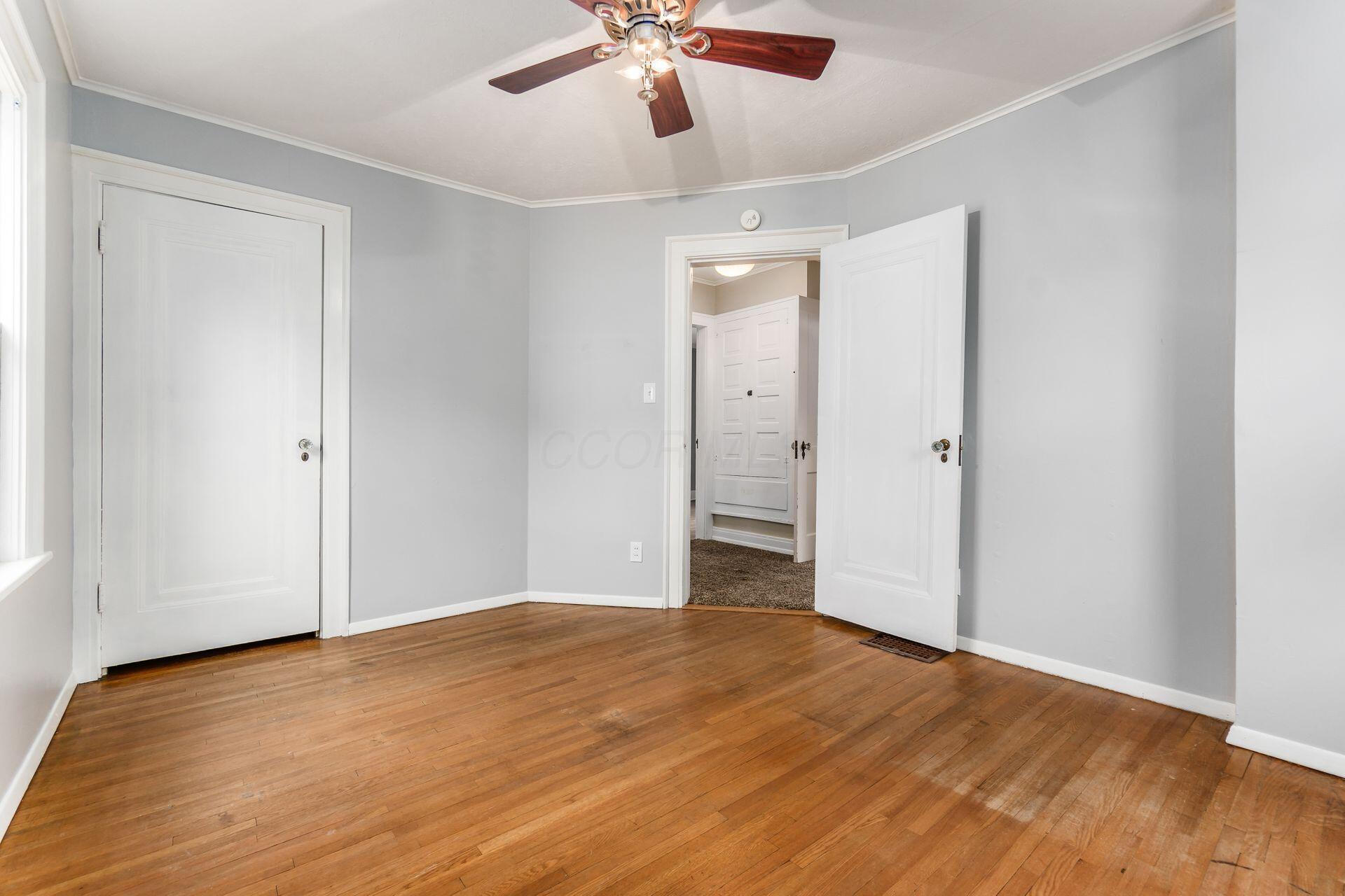 128 Garden Road Columbus, OH 43214 - Photo 19 of 27 Bedroom 1