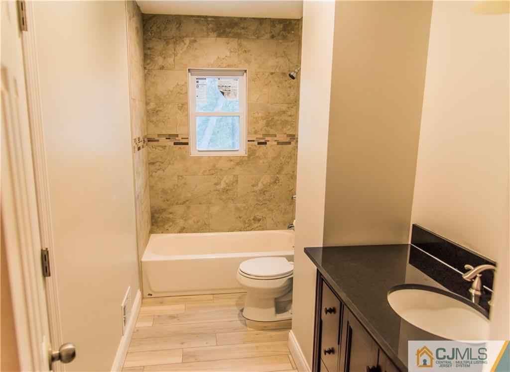 44 Winton Road East Brunswick, NJ 08816 - Photo 13 of 25 Gallery Image 13