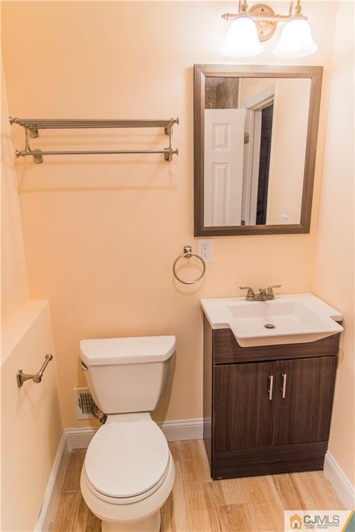 44 Winton Road East Brunswick, NJ 08816 - Photo 19 of 25 Gallery Image 19