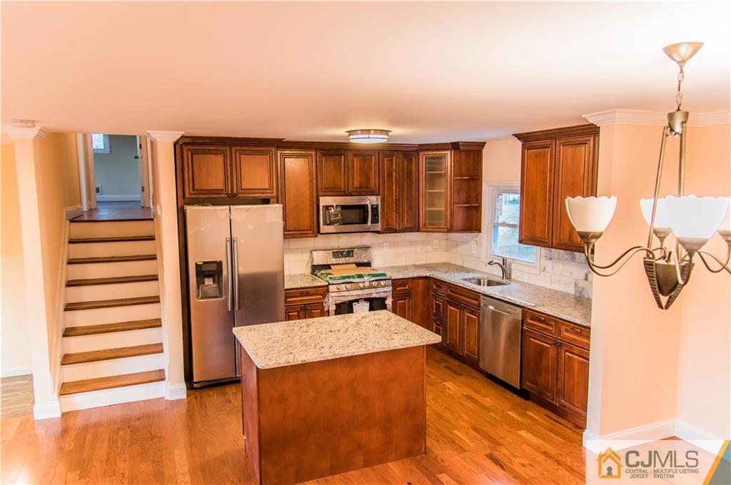 44 Winton Road East Brunswick, NJ 08816 - Photo 4 of 25 Gallery Image 4