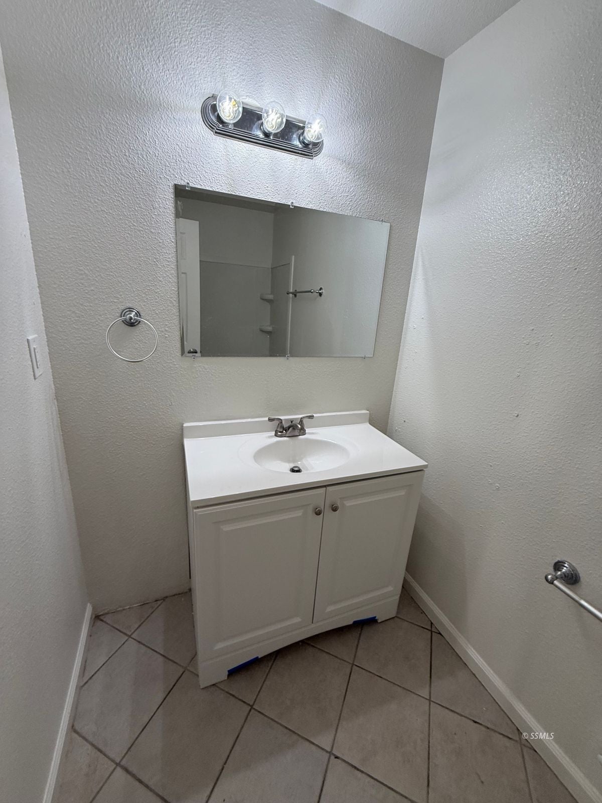 1032 West Coronado Avenue Ridgecrest, CA 93555 - Photo 17 of 24 Gallery Image 17