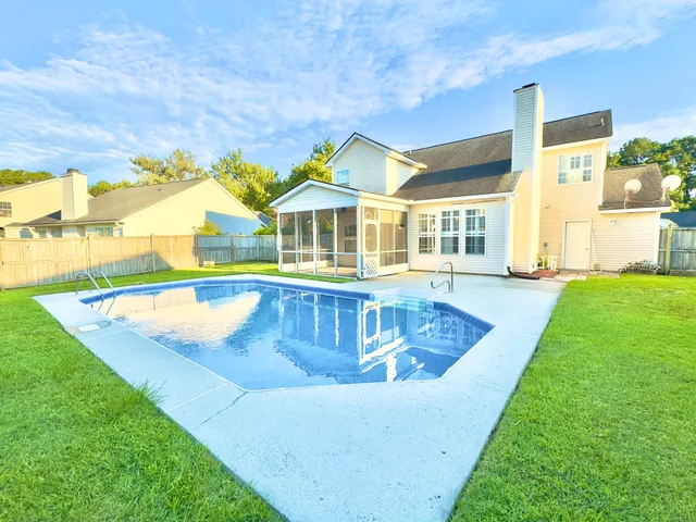 $399,999 | 113 Rockdale Lane, Goose Creek, SC 29445