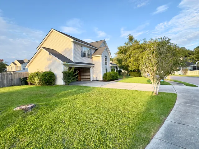 $399,999 | 113 Rockdale Lane, Goose Creek, SC 29445