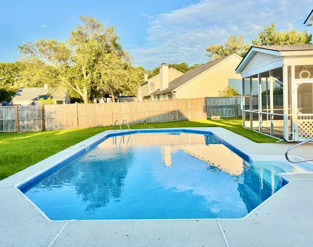 $399,999 | 113 Rockdale Lane, Goose Creek, SC 29445