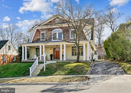 $1,750,000 | 10237 Parkwood Drive, Kensington, MD 20895