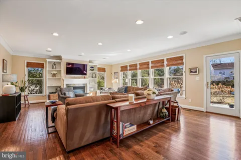 $1,750,000 | 10237 Parkwood Drive, Kensington, MD 20895