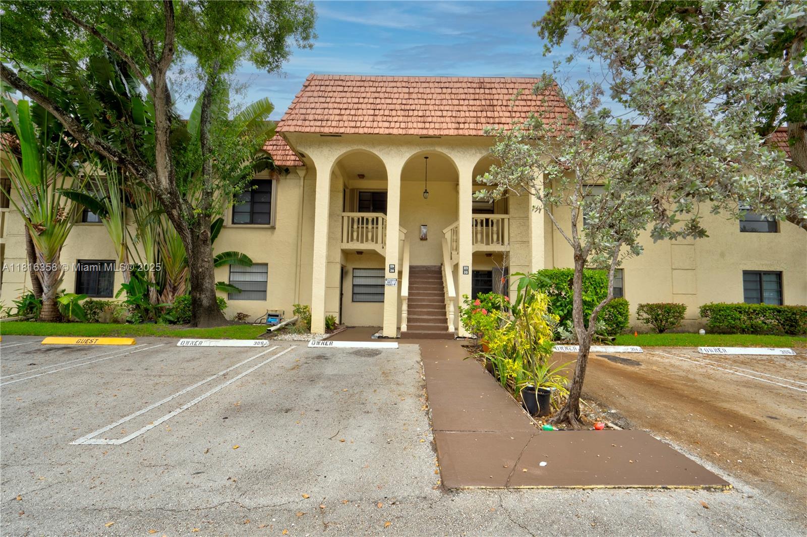 136 South Cypress Road, Unit 323 Pompano Beach, FL 33060 - Photo 31 of 46 Gallery Image 31