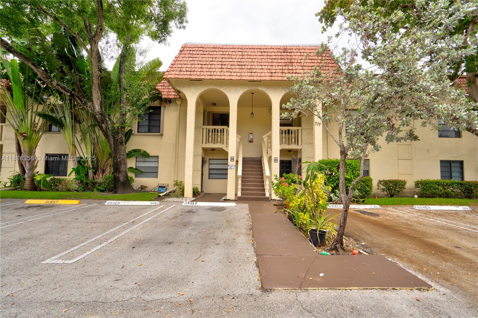 136 South Cypress Road, Unit 323 Pompano Beach, FL 33060 - Photo 32 of 46 Gallery Image 32