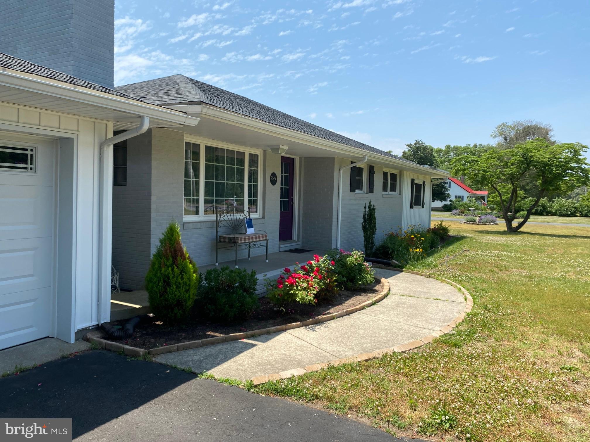 7573 Shawnee Road Milford, DE 19963 - Photo 5 of 25 Front
