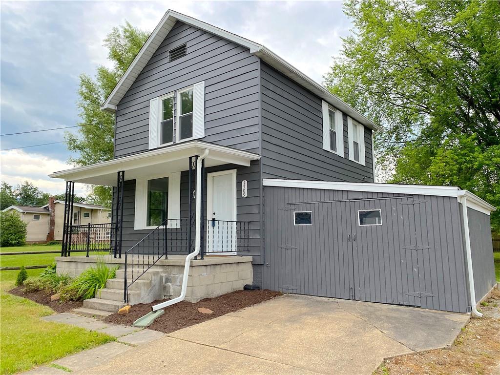 1509 George Street Latrobe, PA 15650 - Photo 3 of 21