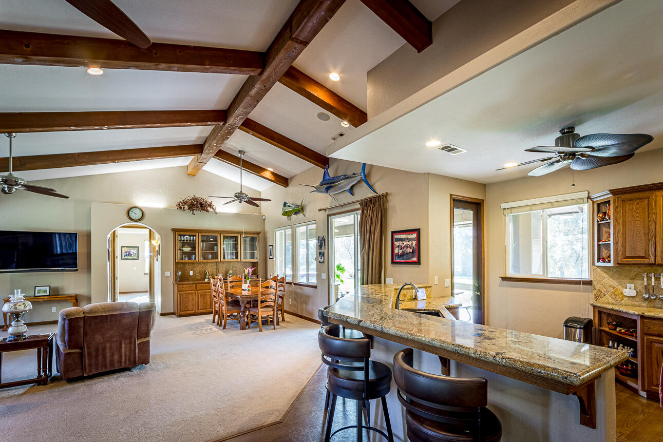 40863 D Sierra Drive Three Rivers, CA 93271 - Photo 12 of 63 IMG_0179-HDR-12