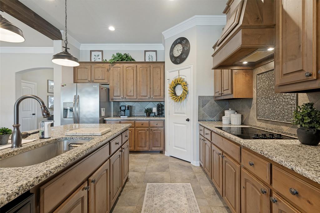 110 High Ridge Court Decatur, TX 76234 - Photo 10 of 26 Gallery Image 10