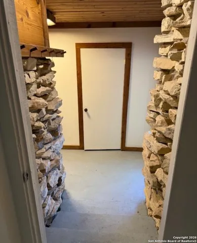 $1,800 | 1520 Owl, Canyon Lake, TX 78133