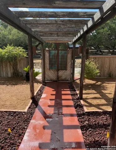 $1,800 | 1520 Owl, Canyon Lake, TX 78133