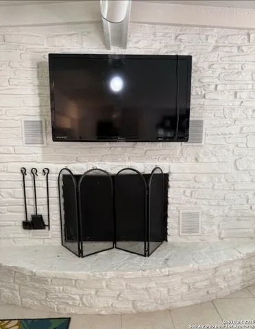 $1,800 | 1520 Owl, Canyon Lake, TX 78133