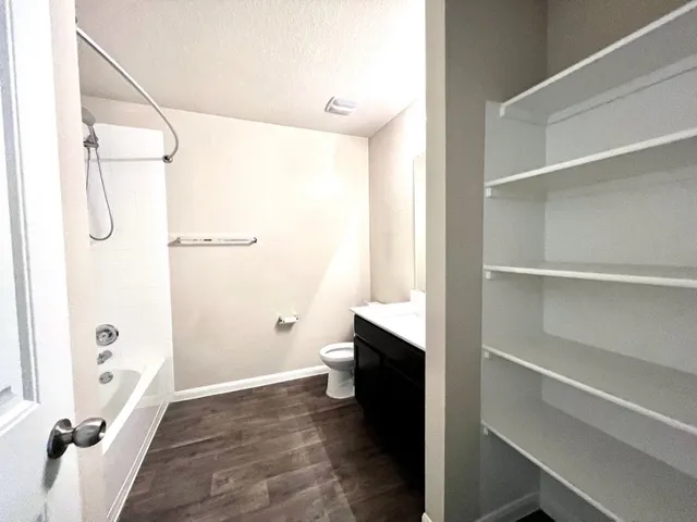 $1,725 | 3208 Tilmon Ln., Austin, TX 78725