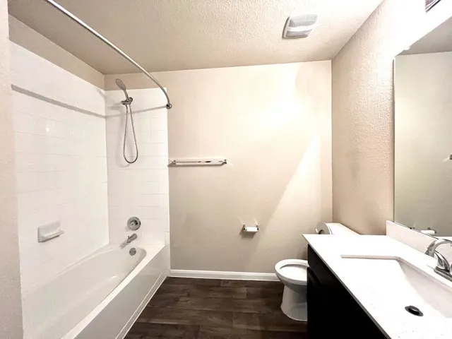 $1,725 | 3208 Tilmon Ln., Austin, TX 78725