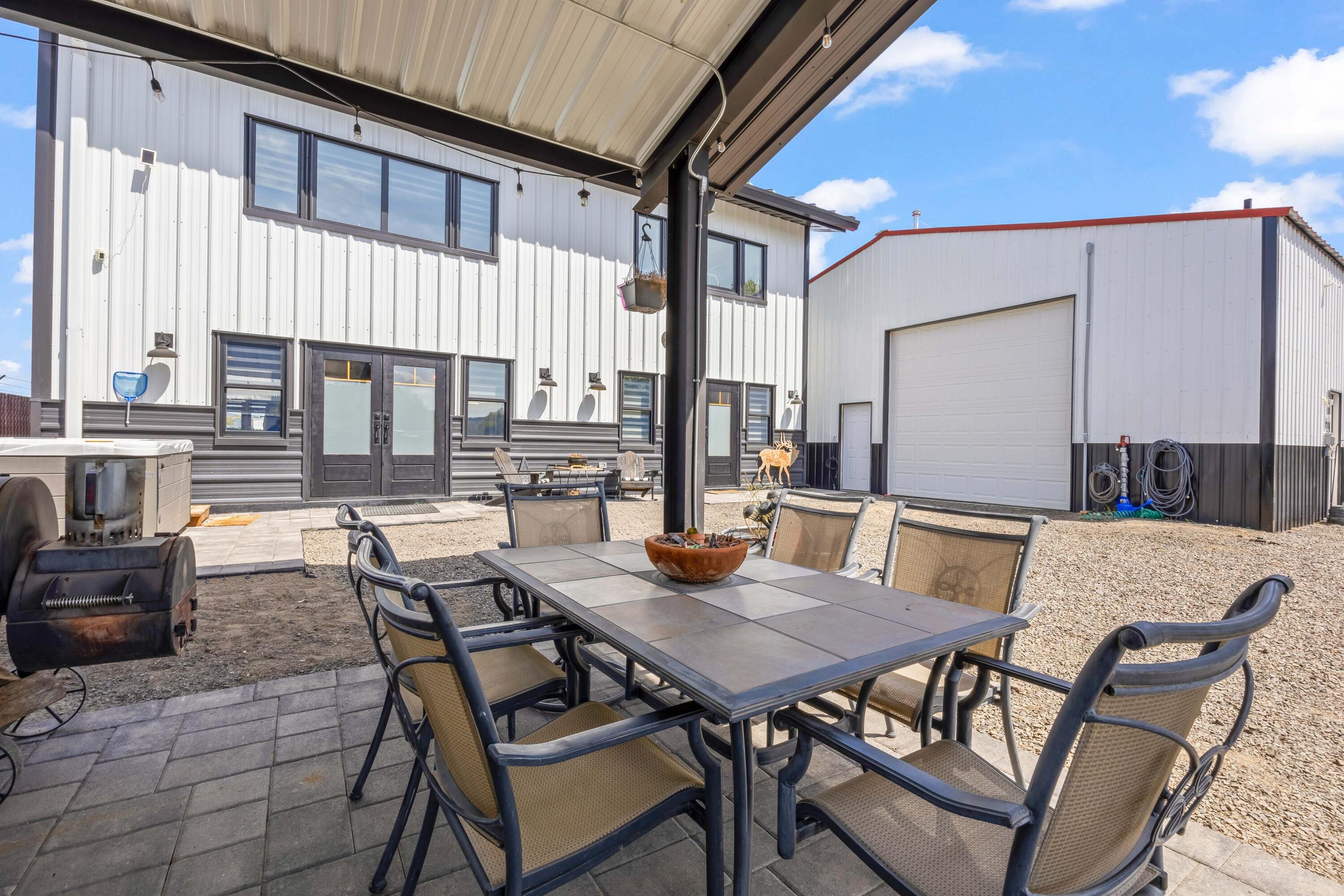1584 North Gardner Road Prineville, OR 97754 - Photo 33 of 48