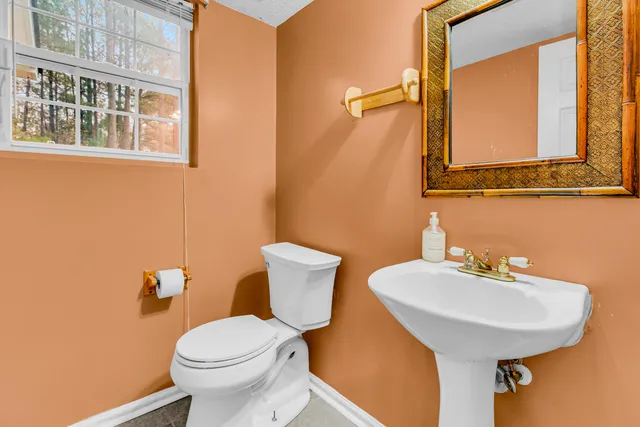 $345,000 | 102 Outrigger Court, Summerville, SC 29485