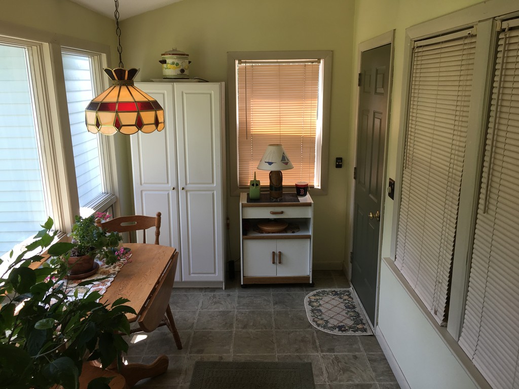 61 Wilson Road Belchertown, MA 01007 - Photo 12 of 29