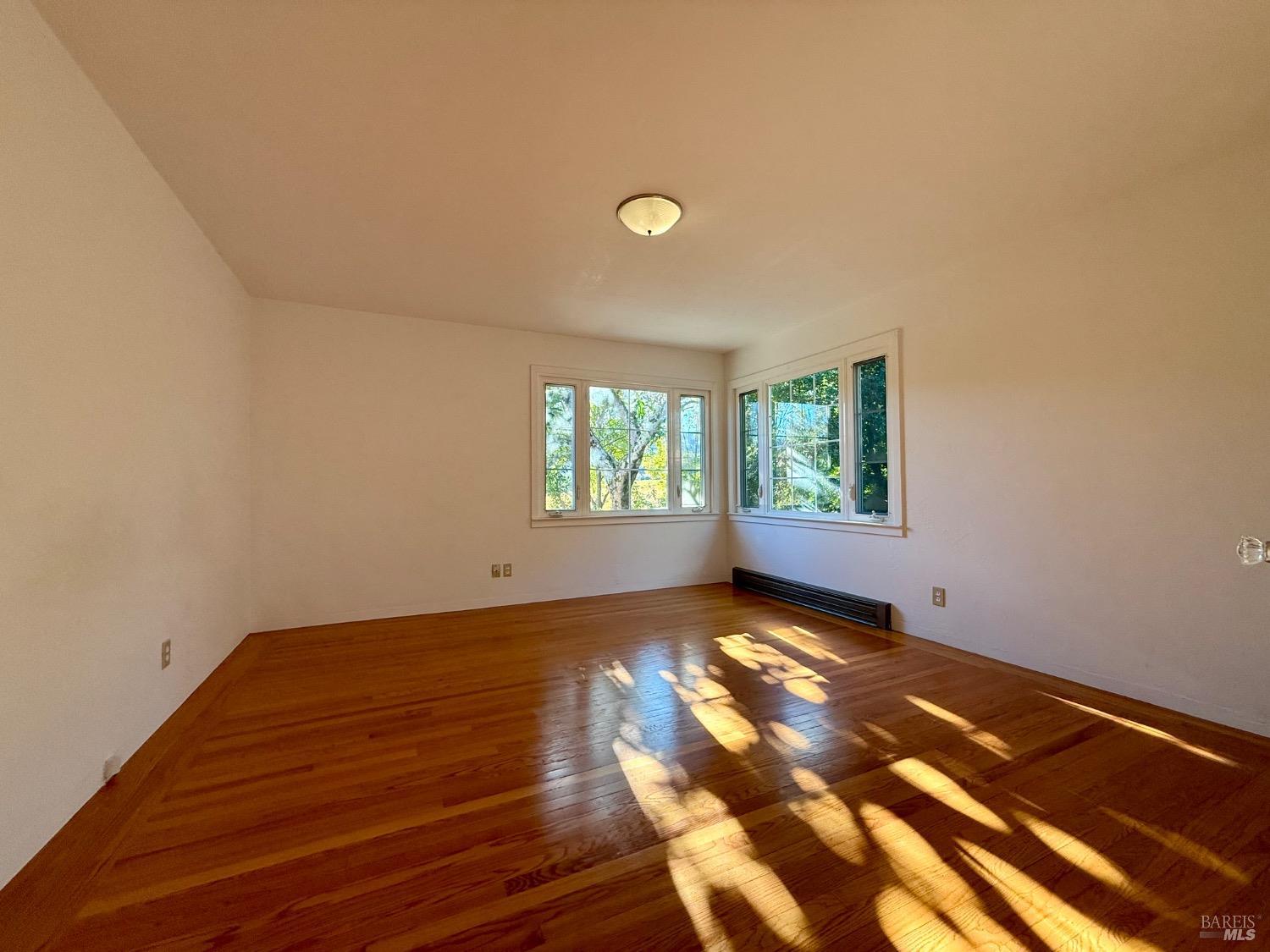 1747 Scott Street St. Helena, CA 94574 - Photo 15 of 22 an empty room with windows