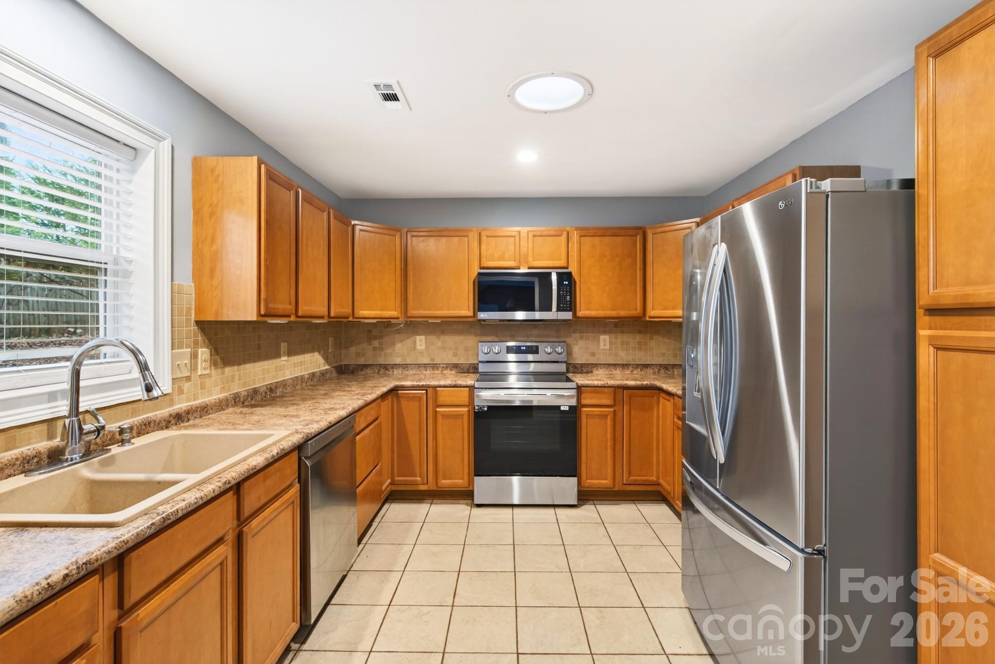 7026 Streamside Drive Charlotte, NC 28212 - Photo 17 of 44