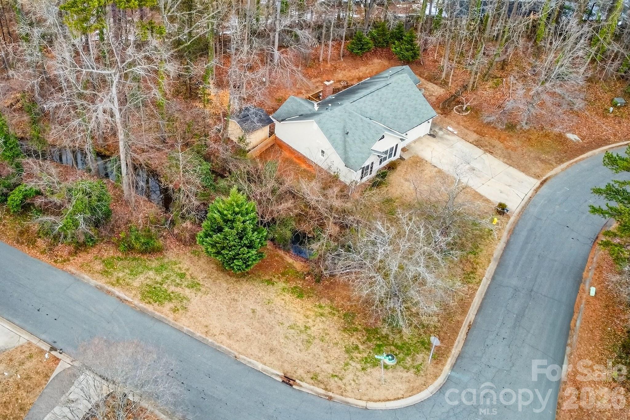 7026 Streamside Drive Charlotte, NC 28212 - Photo 8 of 44