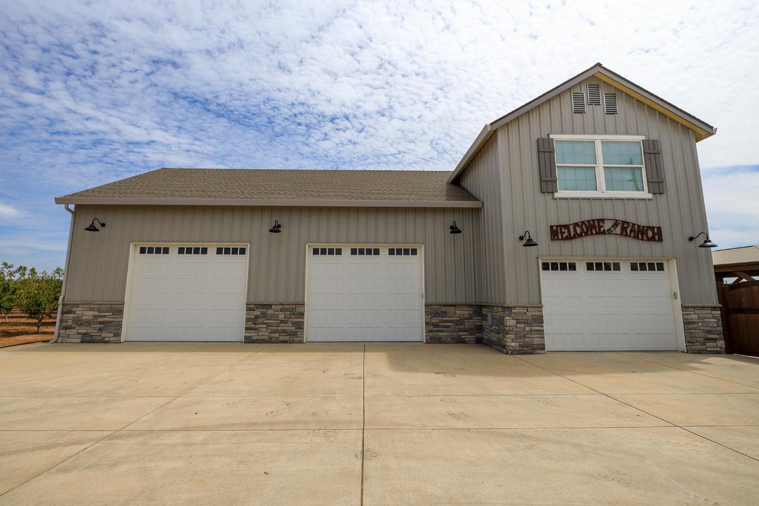 500 South Vincent Road Turlock, CA 95380 - Photo 3 of 48 Gallery Image 3
