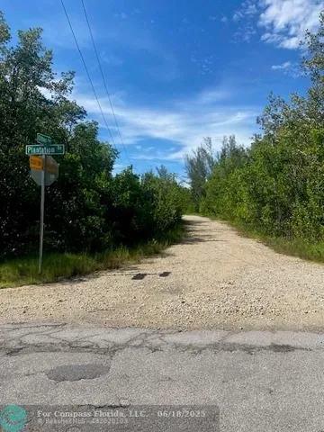 $40,000 | 78 Otter Avenue, Everglades City, FL 34139