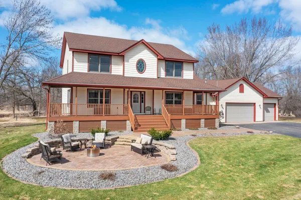 $975,000 | 32126 Hornsby Street Northeast, North Branch, MN 55056