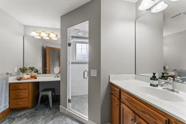 $975,000 | 32126 Hornsby Street Northeast, North Branch, MN 55056