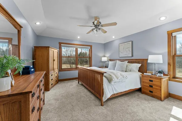 $975,000 | 32126 Hornsby Street Northeast, North Branch, MN 55056