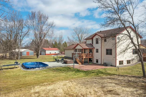 $975,000 | 32126 Hornsby Street Northeast, North Branch, MN 55056