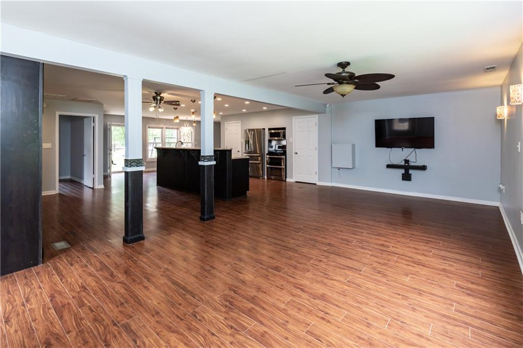 4309 Gibbs Road Danville, IN 46122 - Photo 8 of 26 Gallery Image 8