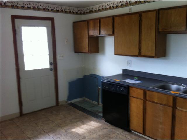 290 Schryver Road Columbus, OH 43207 - Photo 4 of 12 Gallery Image 4