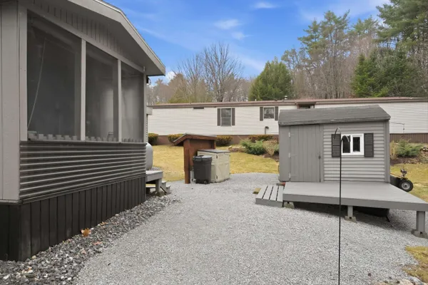 $215,000 | 41 Mathew Circle, Goffstown, NH 03045