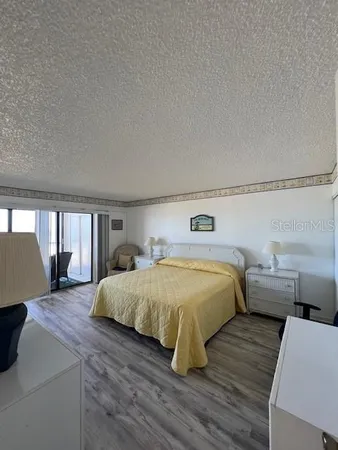 $3,300 | 1230 Gulf Boulevard, Unit 1507, Clearwater, FL 33767