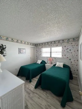 $3,300 | 1230 Gulf Boulevard, Unit 1507, Clearwater, FL 33767