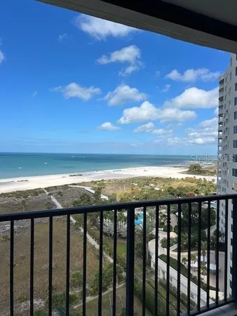 $3,300 | 1230 Gulf Boulevard, Unit 1507, Clearwater, FL 33767