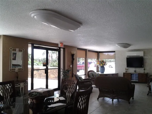 $3,300 | 1230 Gulf Boulevard, Unit 1507, Clearwater, FL 33767