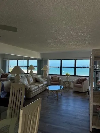 $3,300 | 1230 Gulf Boulevard, Unit 1507, Clearwater, FL 33767