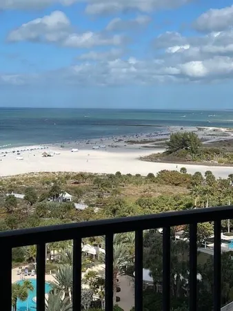 $3,300 | 1230 Gulf Boulevard, Unit 1507, Clearwater, FL 33767