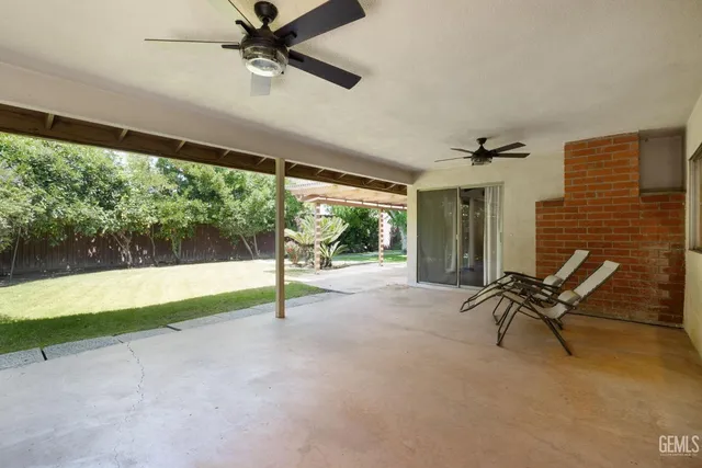 $525,000 | Undisclosed Address, Bakersfield, CA 93301