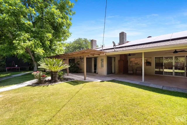 $525,000 | Undisclosed Address, Bakersfield, CA 93301