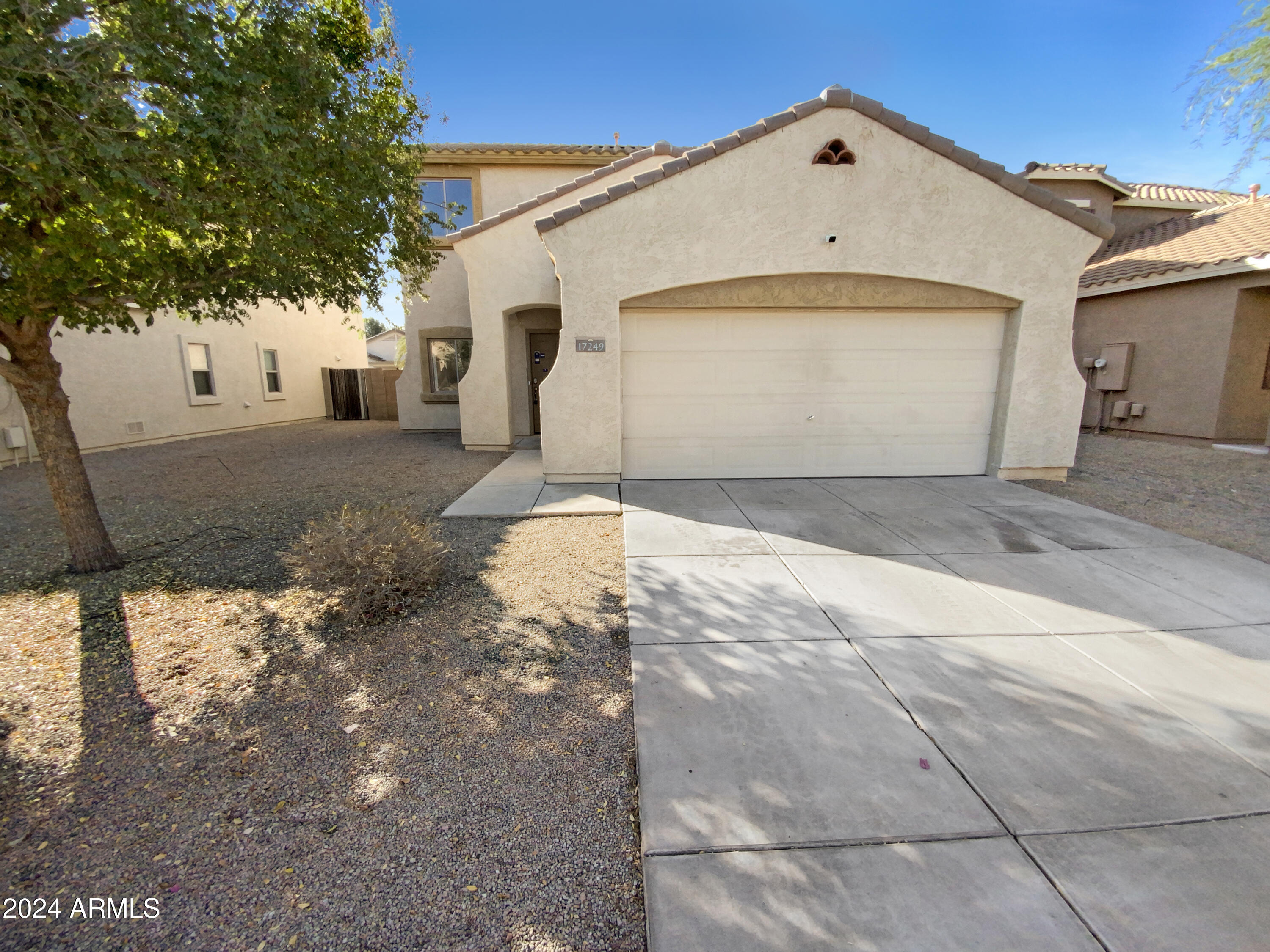 17249 West Rimrock Street Surprise, AZ 85388 - Photo 9 of 23 listing_8