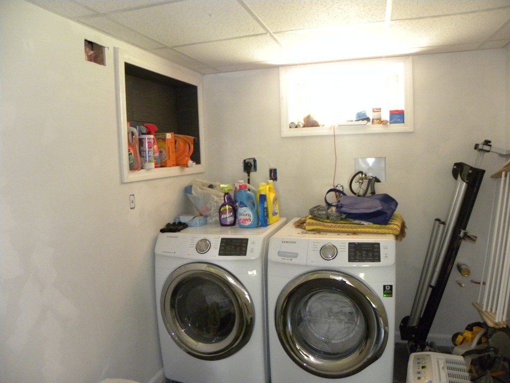 33 Pleasant Street, Unit 2 Sutton, MA 01590 - Photo 17 of 30 Gallery Image 17