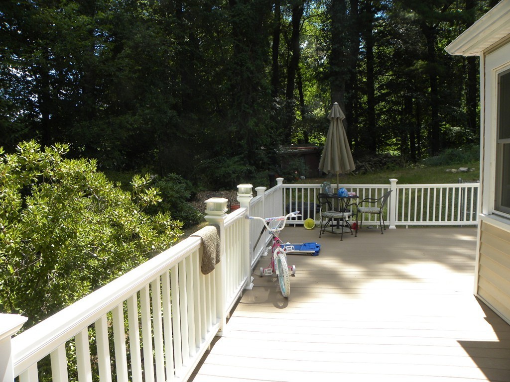 33 Pleasant Street, Unit 2 Sutton, MA 01590 - Photo 20 of 30 Gallery Image 20